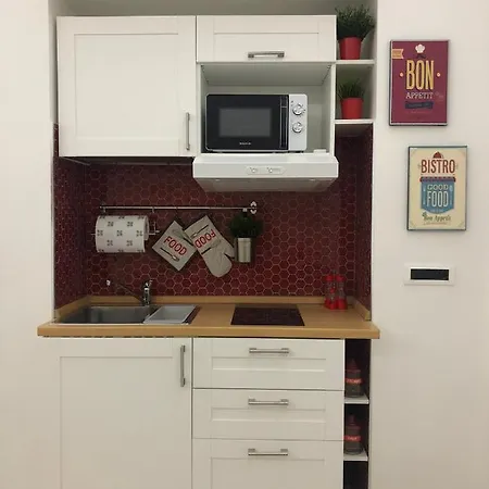 Апартаменты Il Cornicello Di Carola-appartamento Supersfizioso Неаполь